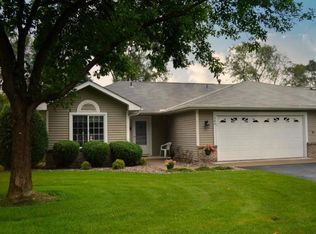 1200 Ravenswood Ct, Shoreview, MN 55126