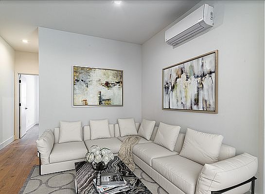 3rd image of 116 Suffolk St #1C