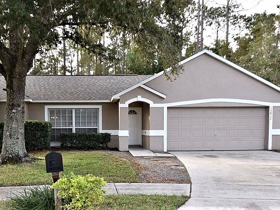 2nd image of 13812 Forestside Ct