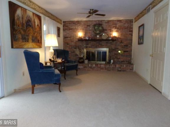 2nd image of 471 Retford Dr