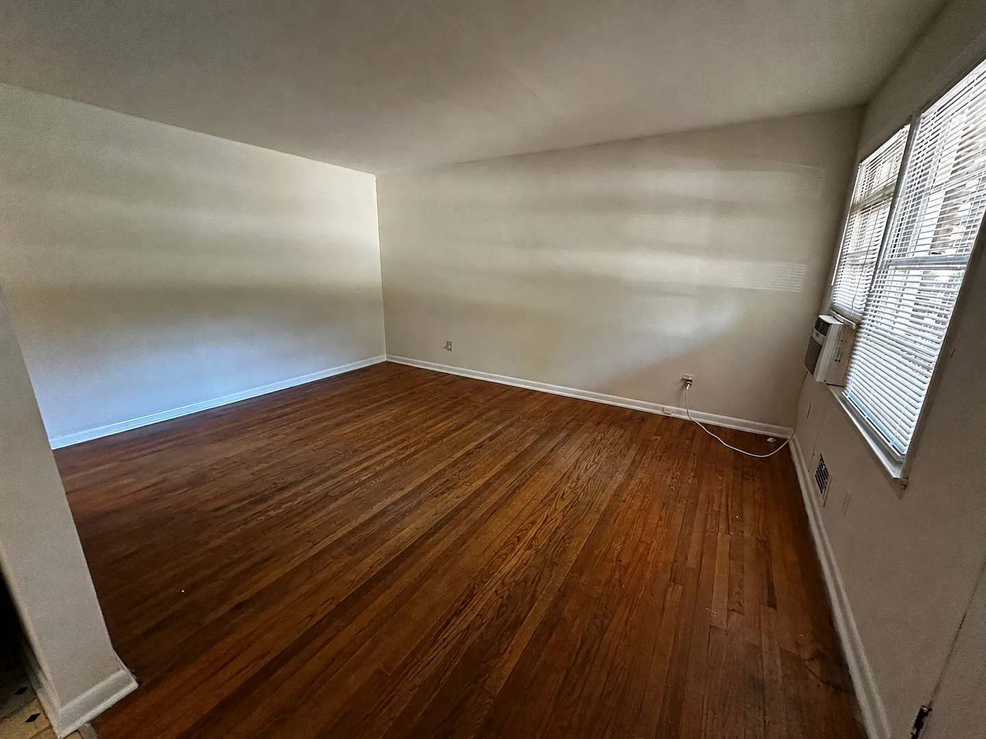 Pre-Leasing For August 9th 2027! — Photo 4