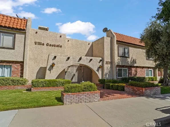 31732 Ridge Route Rd APT 111, Castaic, CA 91384