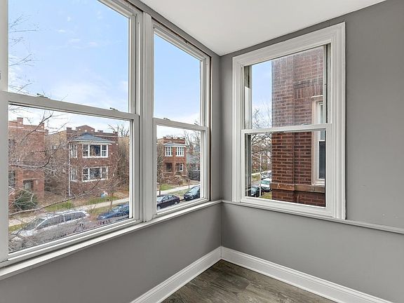 4th image of 3312 W Cullom Ave #2