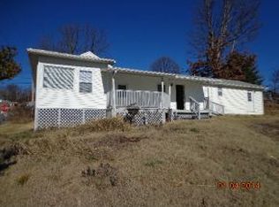 1201 Leeland Dr, Kingsport, TN 37660