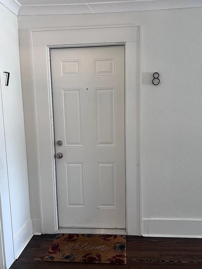 5301 27th Ave S - Studio - Unit 8 — Photo 1