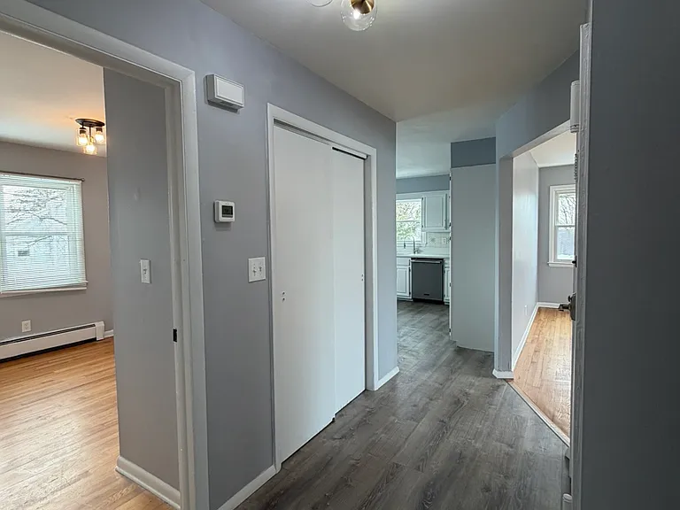 32 Brady Ave #2 — Photo 3
