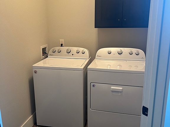 2nd image of 3100 SW Warberry Ave #3100