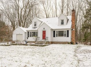 845 Crittenden Rd, Rochester, NY 14623