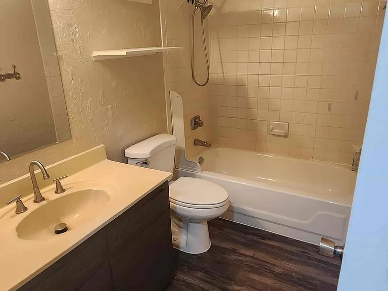 3008 Westrim Dr — Photo 5