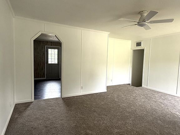 2nd image of 505 W 3rd St