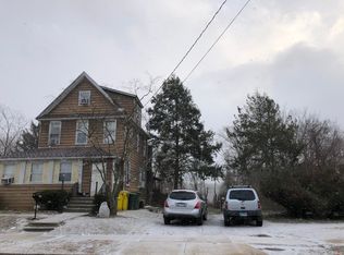 412 Laurel Ave, Lakewood, NJ 08701