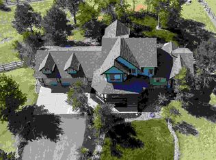 925 Antelope Dr W, Bennett, CO 80102