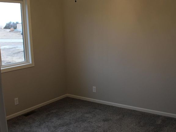3rd image of 6430 N 12th Ct