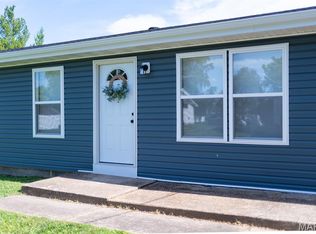 816 W Jackson Ave, Owensville, MO 65066