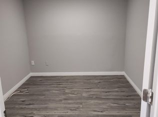 684 W 3rd St SUITE 2, San Pedro, CA 90731