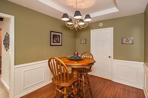 4th image of 4421 Clearwell St