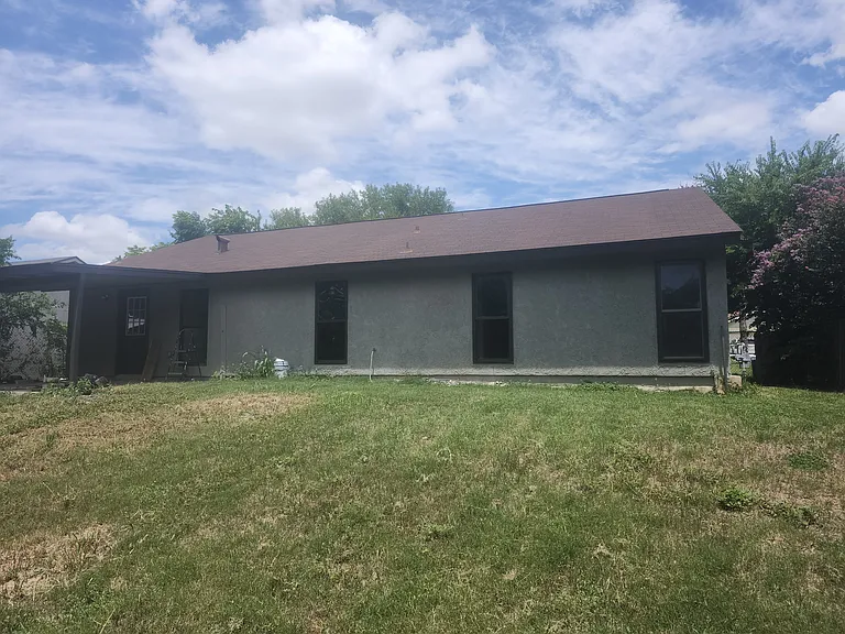 2715 Lakemist St — Photo 10