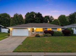2336 44th St, Two Rivers, WI 54241