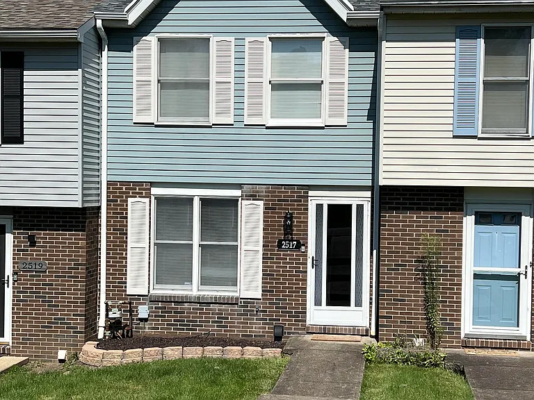 2517 Hawthorne Dr — Photo 27