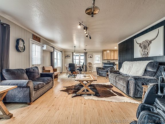 4th image of 13241 S 429th Rd