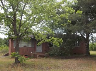 225 Leigon Rd, Neeses, SC 29107