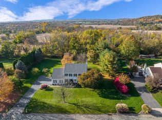 203 Willever Way, Stewartsville, NJ 08886