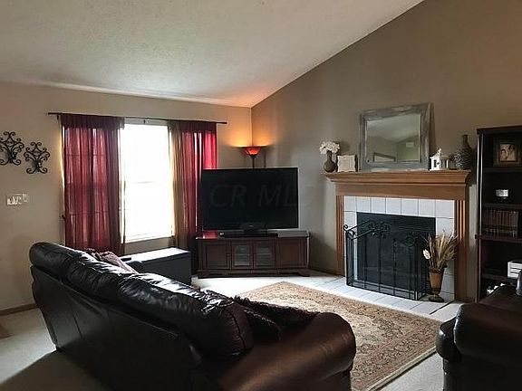 2nd image of 2682 Hardwood Ave