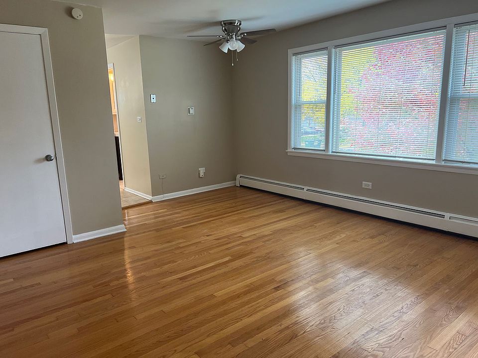 105 E Grove St Apartments 105 E Grove St Lombard IL Zillow