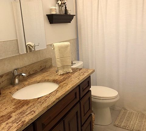 5th image of 44 Ralph Ave #44
