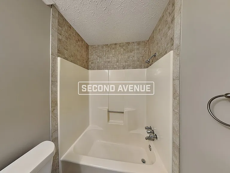 4634 Five Leaves Ct — Photo 20