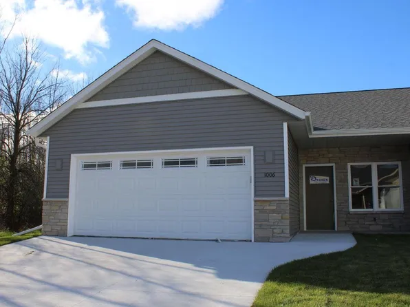 1006 Covington DRIVE #1, Sheboygan Falls, WI 53085