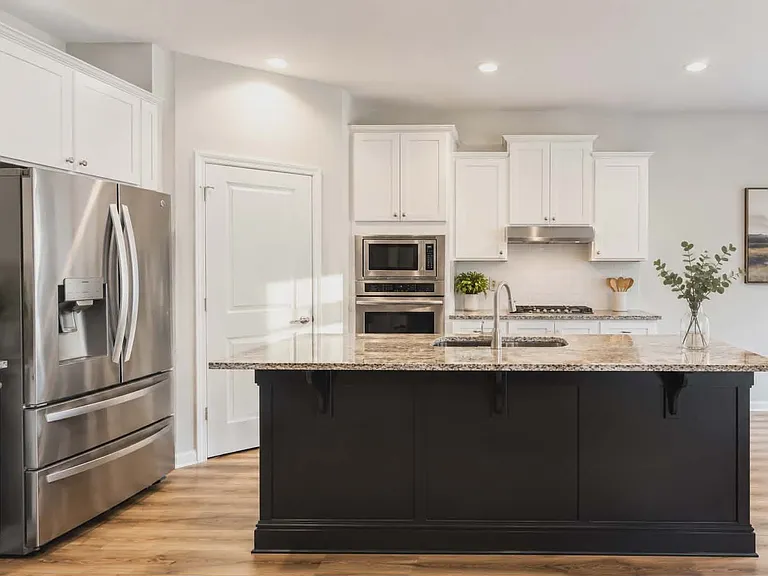 9801 Cravensford Loop — Photo 3
