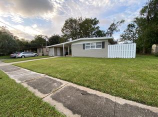 5319 Santa Monica Blvd N, Jacksonville, FL 32207