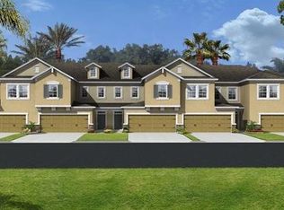 13563 Fountainbleau Dr, Clermont, FL 34711
