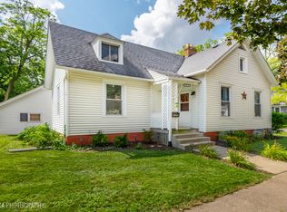 1044 Prospect St, Elgin, IL 60120