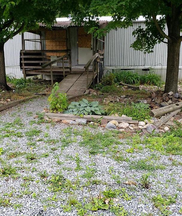 1st image of 31 Old Mountain Rd