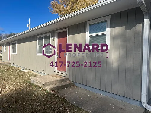 2224 N Clifton Ave Photo 1