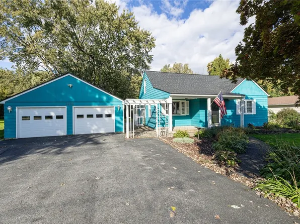 2259 N Union St, Spencerport, NY 14559