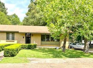 500 Hillcrest Ave, McComb, MS 39648