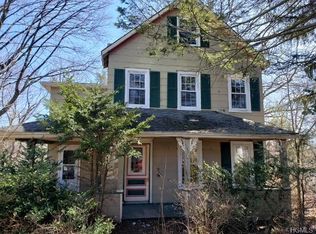 12 Kearney Ave, Harriman, NY 10926