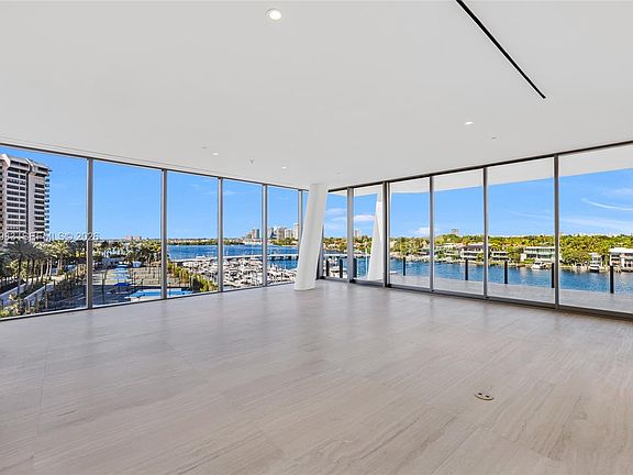 5th image of 5 Grove Isle Dr #S-504