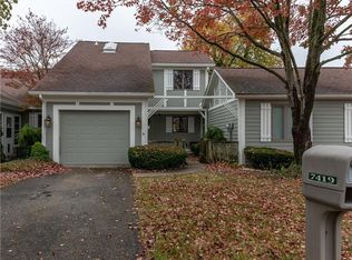 7419 Sylvan Ridge Rd, Indianapolis, IN 46240