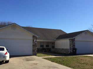 105 Goins Rd, Grove, OK 74344