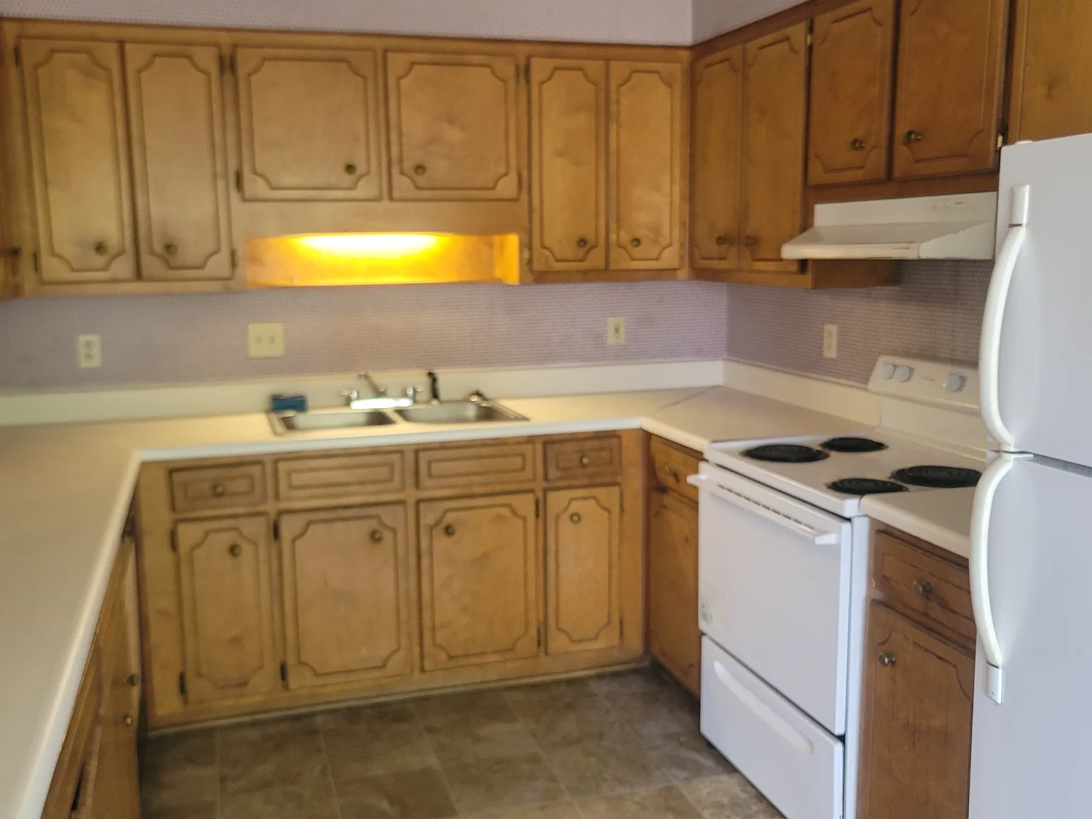 3 bed, 1472 sqft, $1,495 — Photo 3