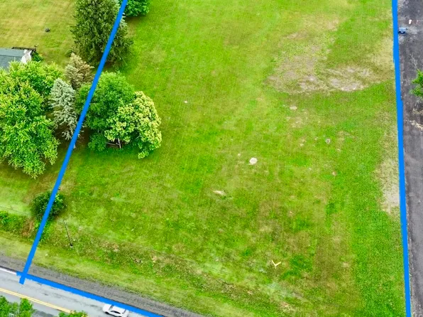 (undisclosed Address), Lake Ariel, PA 18436