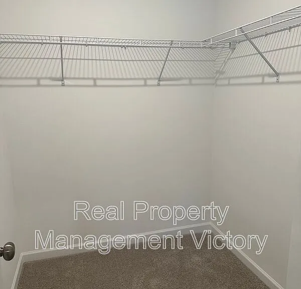 134 Marina Dr — Photo 11