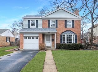1810 Oak Ave, Northbrook, IL 60062