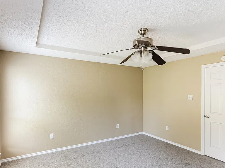 2206 Brim Ct — Photo 11