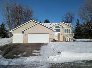 122 Alva St, Waconia, MN 55387