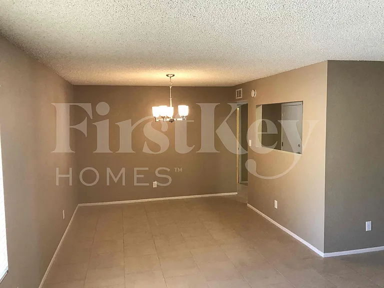 4507 W Aster Dr — Photo 5